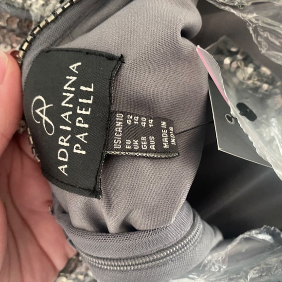 Adrianna Papell Silver Sequined Gown Size 10 - Picture 3 of 5